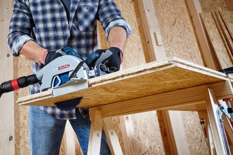 GKS 18V-68 GC コードレス丸のこ BITURBO