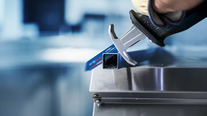 EXPERT Thin Tough Metal