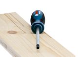 人間工学に基づいたハンドルを備えたBosch T40 ドライバー。