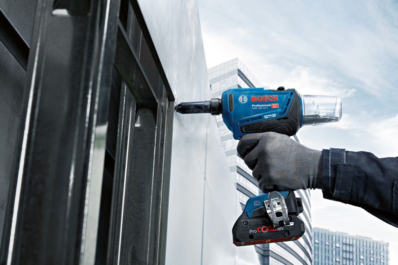 値下げしました！【未使用開封品】ボッシュ BOSCH GRG18V-16C コードレスリベットガン リベッタ 18V バッテリ×2・充電器付き PRO GRG 18V-16 C コードレスリベットガン | Bosch Professional