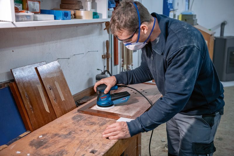 【吸じんランダムアクションサンダー】BOSCH　GEX 125-1 AE Professional GEX125-1吸塵ランダムアクションサンダー | ボッシュ