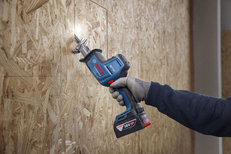 PRO GSA 18V-24 セーバーソー | Bosch Professional