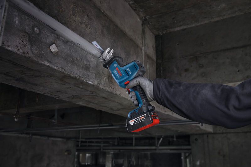 PRO GSA 18V-24 セーバーソー | Bosch Professional