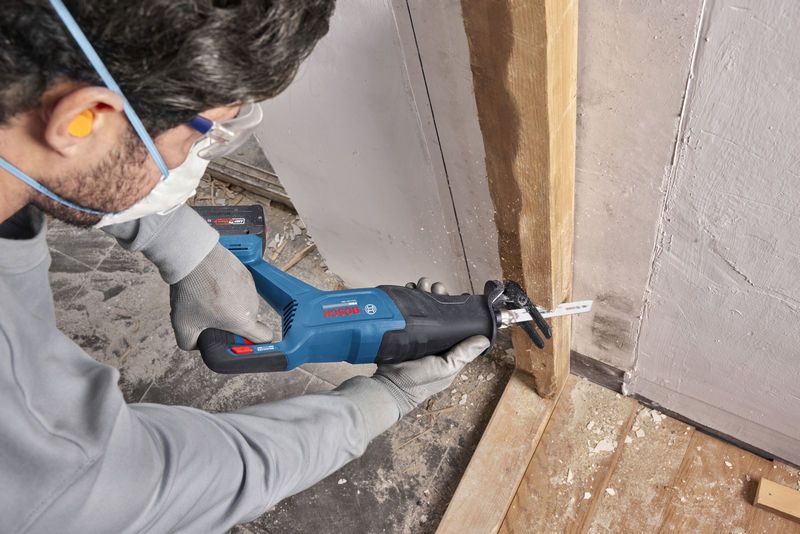 PRO GSA18V-280 コードレスセーバーソー | Bosch Professional