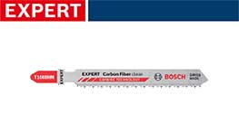 赤い部分があるボッシュのEXPERTカーボンファイバーブレードが映る。