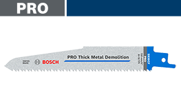 青いボッシュプロの金属用ノコギリが白い背景に置かれている。