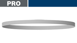 ボッシュプロフェッショナルの銀色リングが白い背景に置かれています。