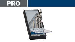 ボッシュプロフェッショナルのドリルセット、黒いケースに収められた金属ドリル。